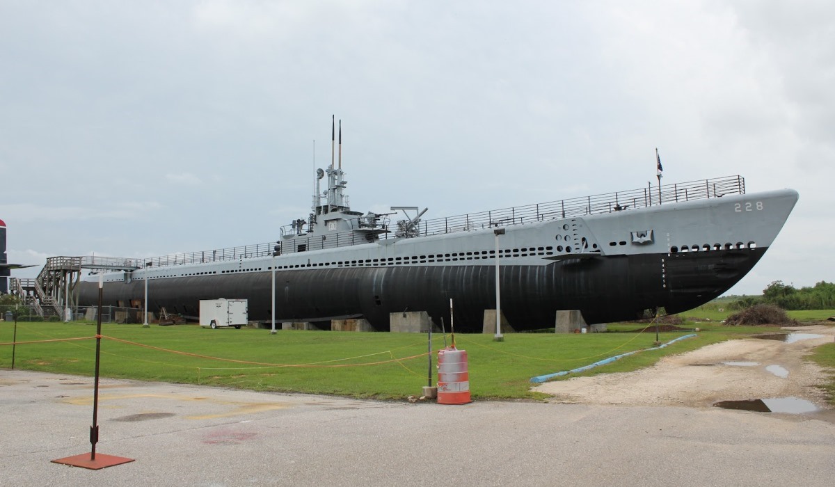 USS Drum - SS-228