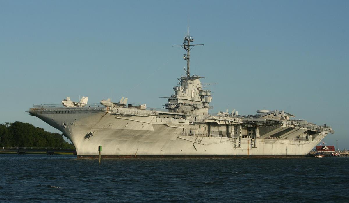 USS Yorktown - CV-10