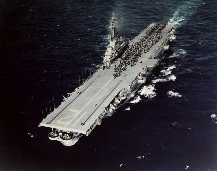 USS_Hornet_(CVA-12)_en_route_to_Guantanamo_Bay_on_10_January_1954_(80-G-K-17108).jpg